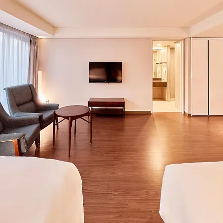 Hotel Thomas Myeongdong Seoul Bagian luar foto