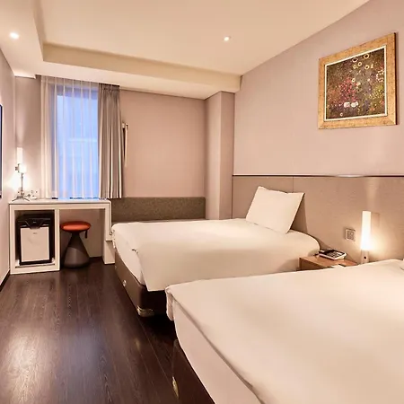 Hotel Thomas Myeongdong Seoul Bagian luar foto
