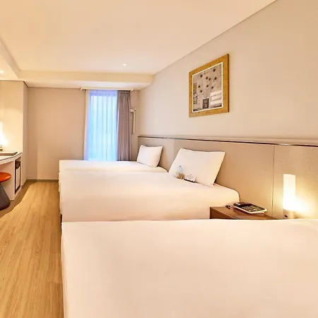 Hotel Thomas Myeongdong Seoul Bagian luar foto