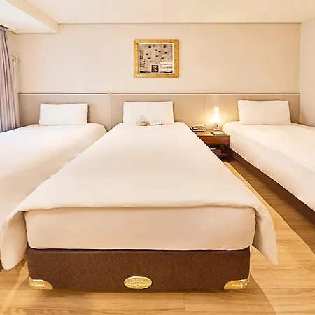 Hotel Thomas Myeongdong Seoul Bagian luar foto
