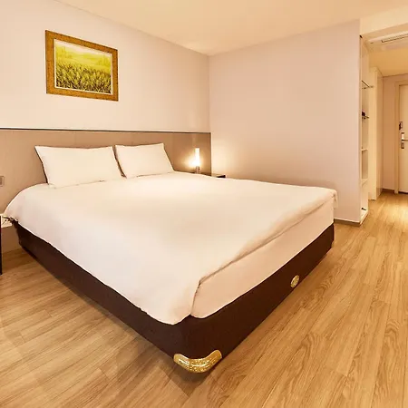 Hotel Thomas Myeongdong Seoul Bagian luar foto