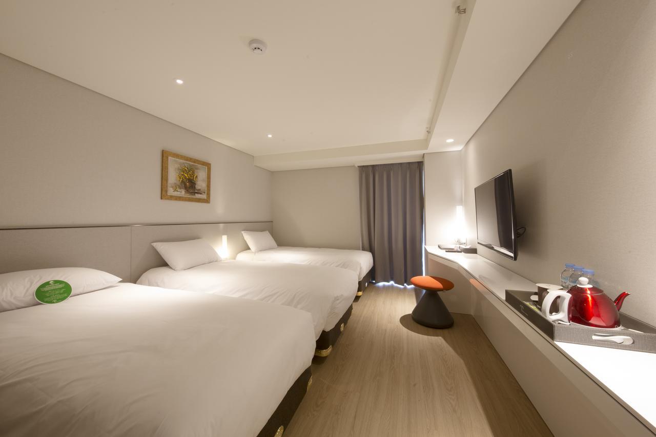 Thomas Myeongdong Hotel 3*