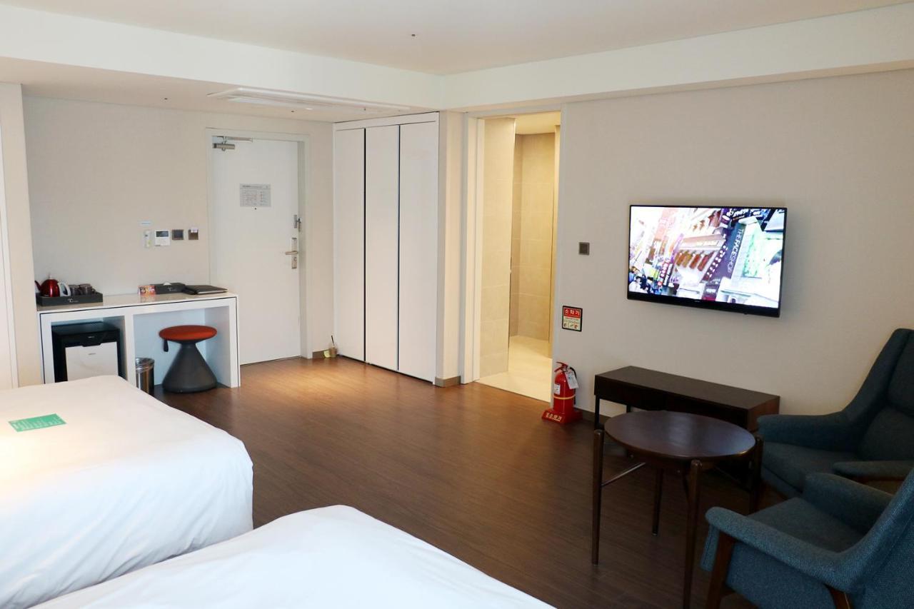 Hotel Thomas Myeongdong 3*